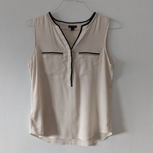 Ann Taylor sleeveless blouse with contrast piping